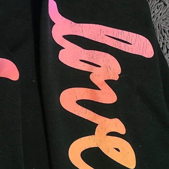 PINK VS 2012 HTF gradient Ombre' logo set - Picture 7 of 16